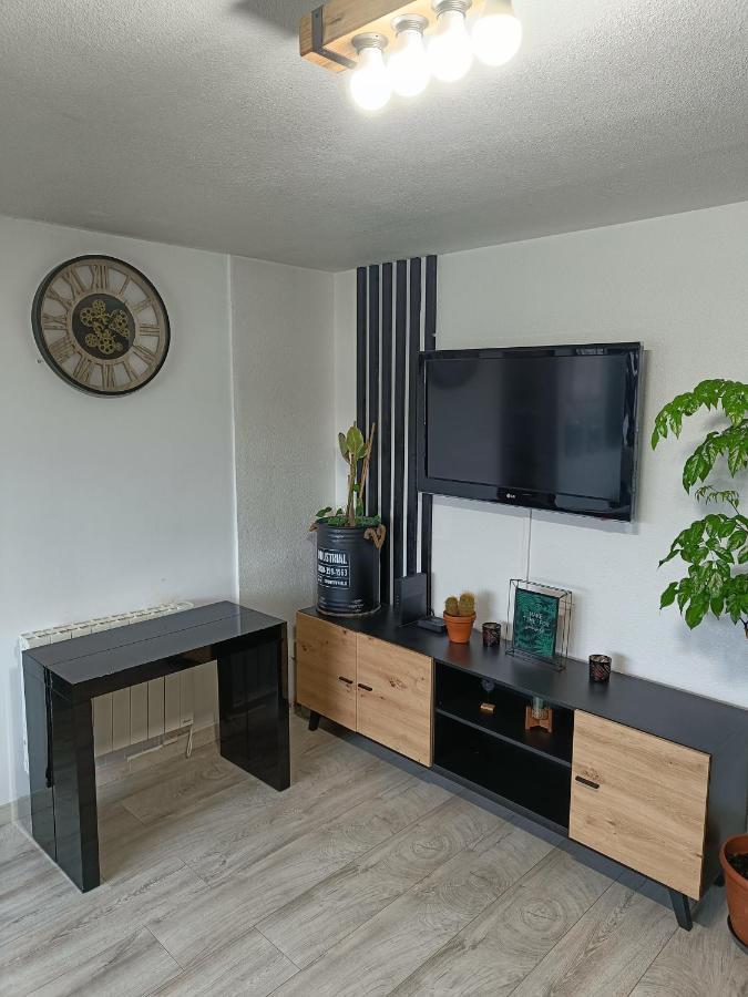 Charmant Appartement Avec Vue Marina サン・シプリアン エクステリア 写真